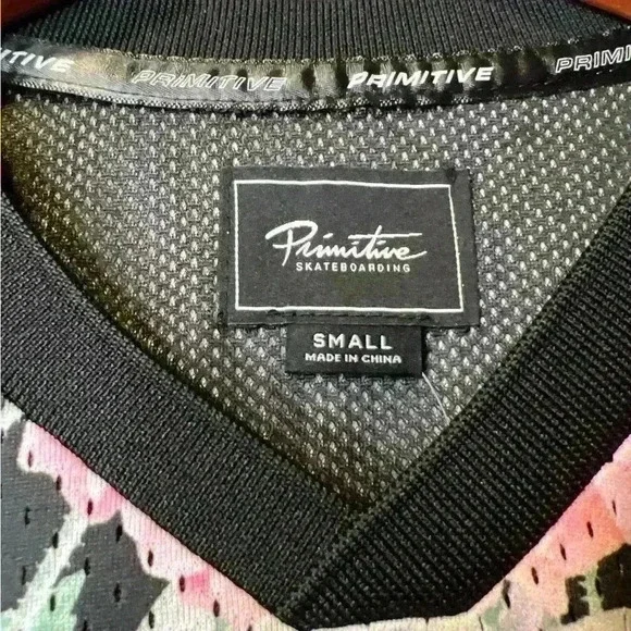 Primitive Eden Floral Long Sleeve Jersey size small, NWT - Picture 5 of 10